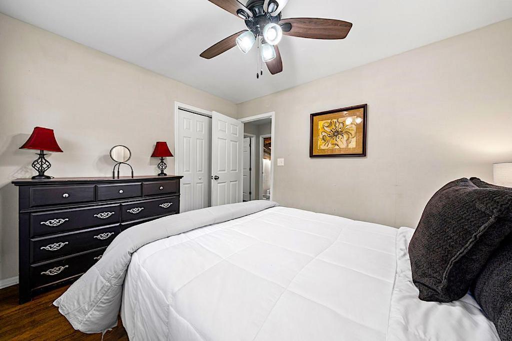 Goodkarma Rentals Refreshed Smyrna Home Near Battery Atl Half Mile To Interstate Atlanta Extérieur photo